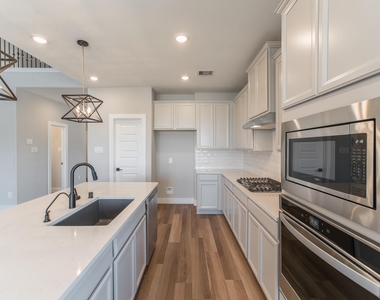 2016 Woodland Park Court - Photo Thumbnail 16