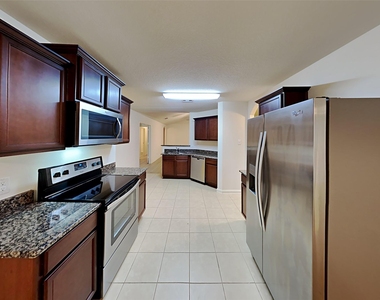 22718 Klingamans Way - Photo Thumbnail 1