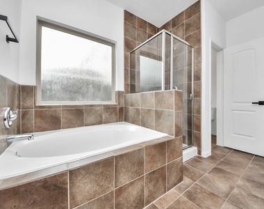 10606 Sun River Falls Drive - Photo Thumbnail 26