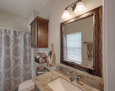 1122 Detroit Street - Photo Thumbnail 28