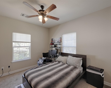 1122 Detroit Street - Photo Thumbnail 29