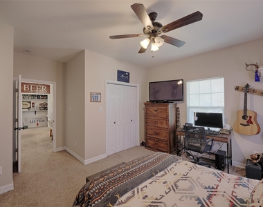 1122 Detroit Street - Photo Thumbnail 27