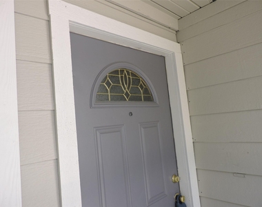17401 Red Oak Drive - Photo Thumbnail 1