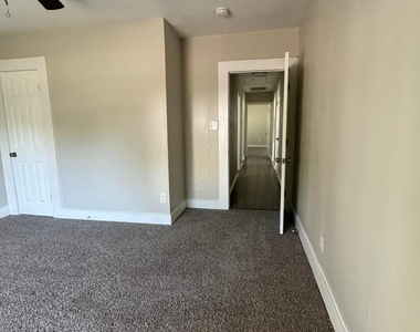8708 Lanewood Drive - Photo Thumbnail 7