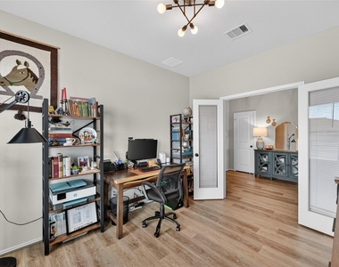 4731 Cedar Butte Lane - Photo Thumbnail 6