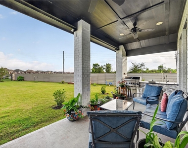 4731 Cedar Butte Lane - Photo Thumbnail 37