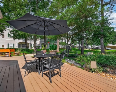 929 Rockmead - Photo Thumbnail 27
