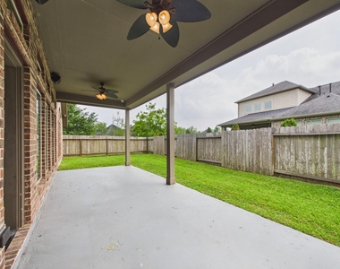 2807 Naples Park Lane - Photo Thumbnail 21