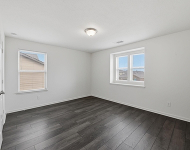 2518 Boxwood Park Lane - Photo Thumbnail 31