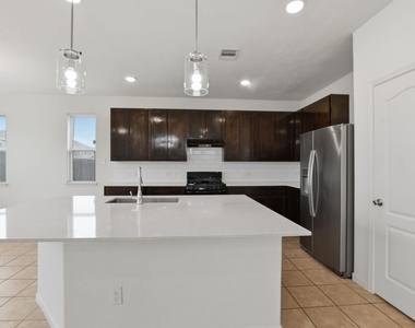2518 Boxwood Park Lane - Photo Thumbnail 19