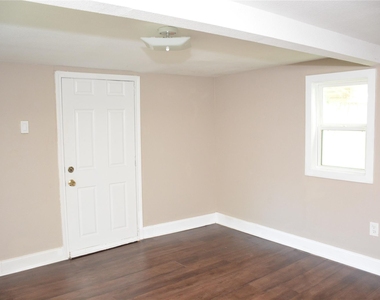 1133 15th Street - Photo Thumbnail 8