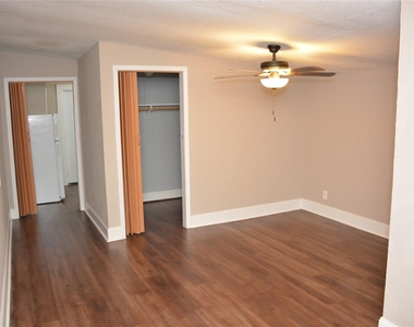 1133 15th Street - Photo Thumbnail 10