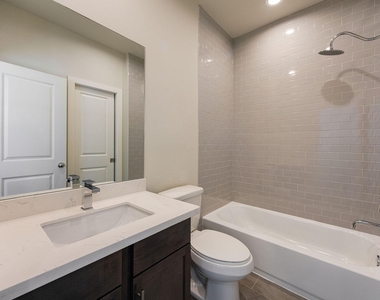 6317 Brighton Oaks Lane - Photo Thumbnail 15