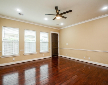 1514 Prince Street - Photo Thumbnail 3