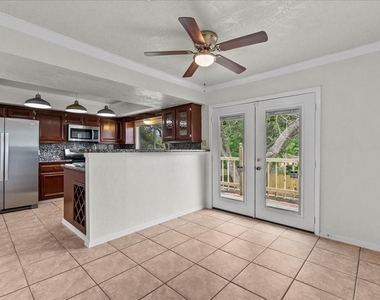 430 W Redway Lane W - Photo Thumbnail 19