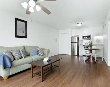 3305 Dilido St - Photo Thumbnail 6