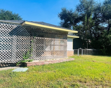7328 Bauman Road - Photo Thumbnail 1