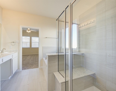 10902 Granite Chief Drive - Photo Thumbnail 19