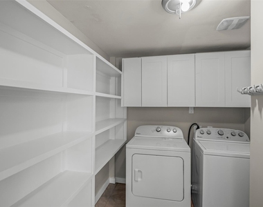 6918 Irvington Boulevard - Photo Thumbnail 12