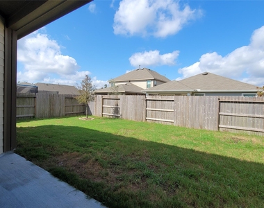 1128 Swinford Court - Photo Thumbnail 10