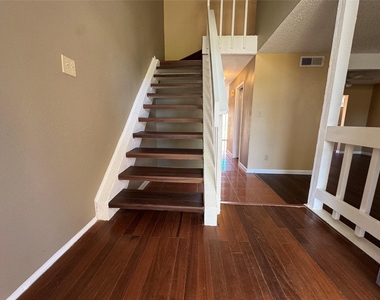 7170 S Dairy Ashford Road - Photo Thumbnail 25