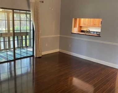 9045 S York Lane S - Photo Thumbnail 20