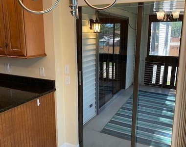 9045 S York Lane S - Photo Thumbnail 11