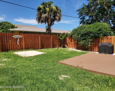 10 Bogart Place - Photo Thumbnail 19