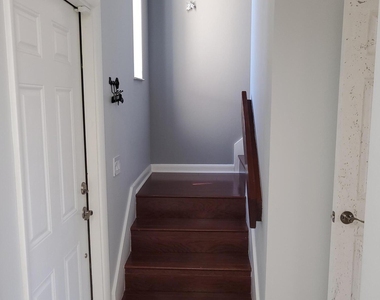 10 Bogart Place - Photo Thumbnail 13