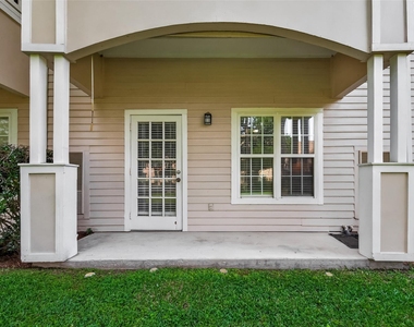 929 Rockmead - Photo Thumbnail 7