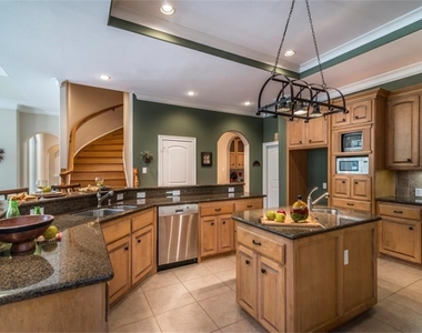 15306 Coastal Oak Court - Photo Thumbnail 13