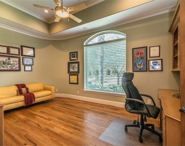15306 Coastal Oak Court - Photo Thumbnail 5