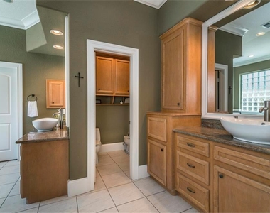 15306 Coastal Oak Court - Photo Thumbnail 19