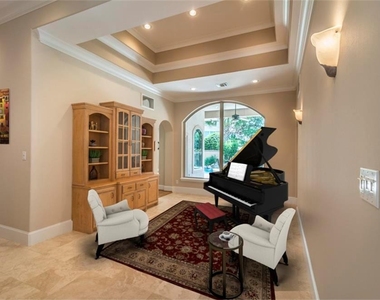 15306 Coastal Oak Court - Photo Thumbnail 7