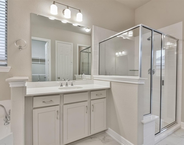 27124 Regal Scott Drive - Photo Thumbnail 27