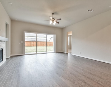27124 Regal Scott Drive - Photo Thumbnail 4