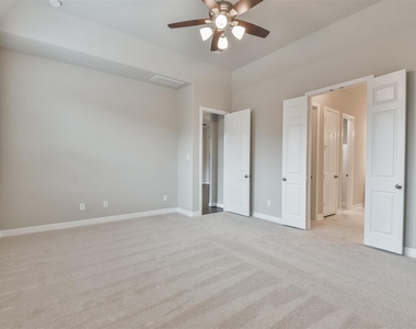 27124 Regal Scott Drive - Photo Thumbnail 24
