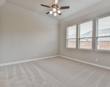 27124 Regal Scott Drive - Photo Thumbnail 23