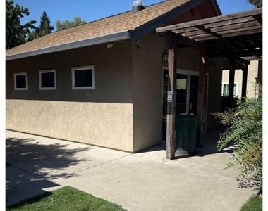 729 Nord Avenue - Photo Thumbnail 10