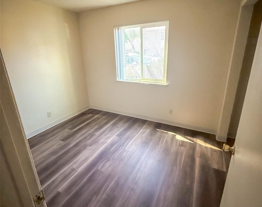 729 Nord Avenue - Photo Thumbnail 18