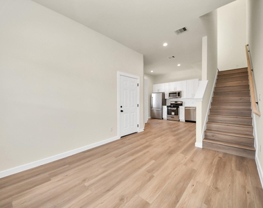 8025 Peachtree Street - Photo Thumbnail 12