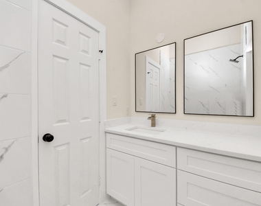 8025 Peachtree Street - Photo Thumbnail 37