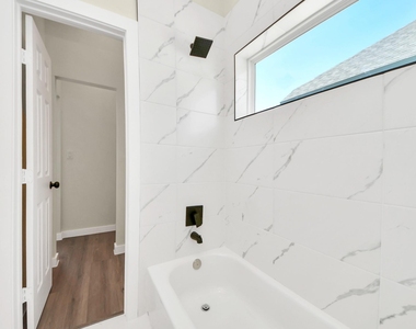 8025 Peachtree Street - Photo Thumbnail 25