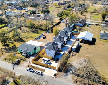 8025 Peachtree Street - Photo Thumbnail 2