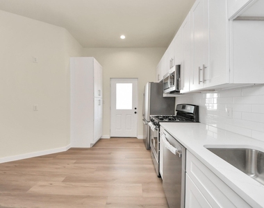 8025 Peachtree Street - Photo Thumbnail 19
