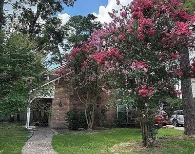 12115 Fawnview Drive - Photo Thumbnail 2