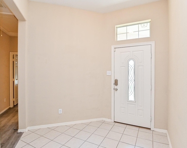 719 Levi Bend - Photo Thumbnail 2