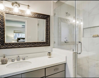 5403 Carew Street - Photo Thumbnail 14