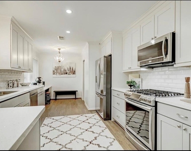 5403 Carew Street - Photo Thumbnail 5