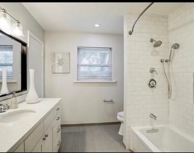 5403 Carew Street - Photo Thumbnail 17